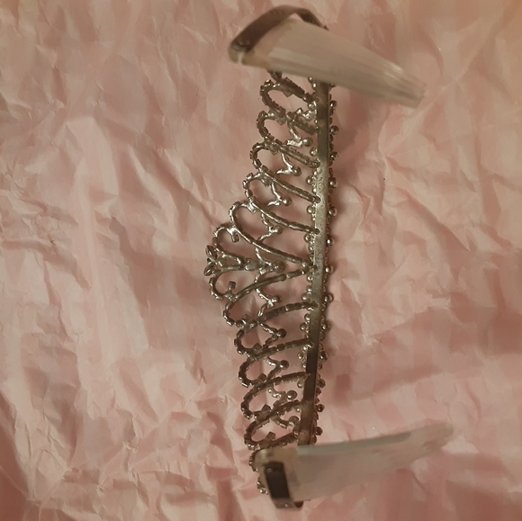 Rhinestone Crown - Picture 6 of 7